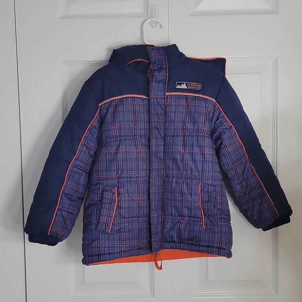 Xtreme Boys Plaid Down‑Alternative Hooded Fleece Lined Puffer Jacket Size 5